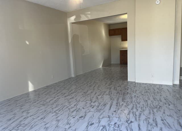 2-bedroom rental at 417 San Blas in San Antonio, TX — photo 2