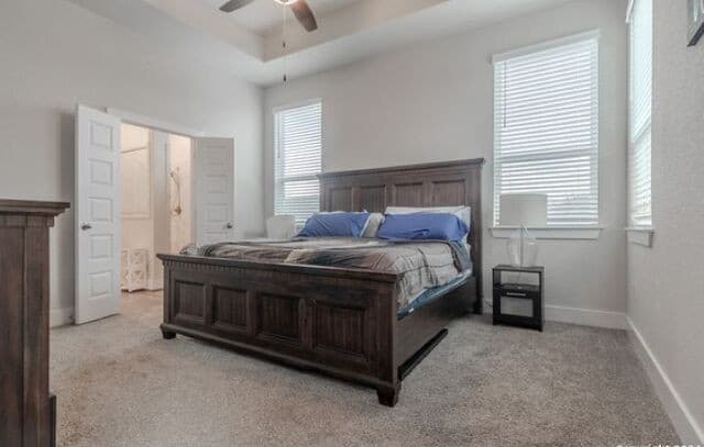4-bedroom rental at 12518 Yellowstone in San Antonio, TX — photo 5