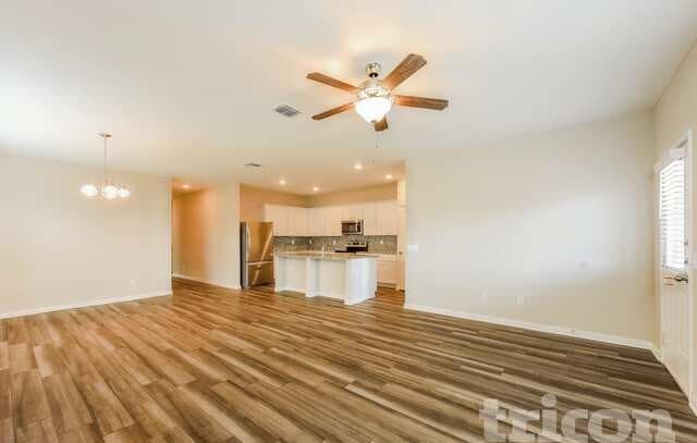 4-bedroom rental at 14339 Gunsight Pass in San Antonio, TX — photo 3
