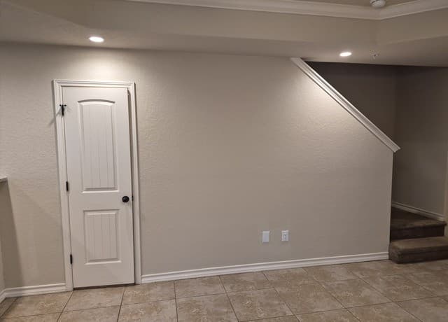 3-bedroom rental at 6506 Marcel Way Unit 104 in San Antonio, TX — photo 4