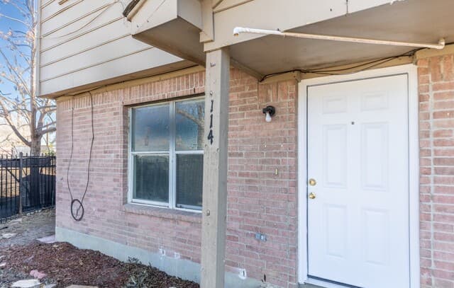 3-bedroom rental at 114 Garner in San Antonio, TX — photo 3