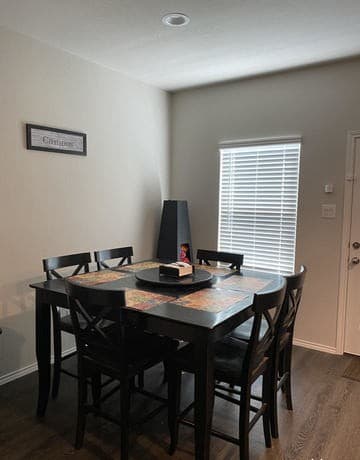 3-bedroom rental at 4511 Heathers Star in St Hedwig, TX — photo 4