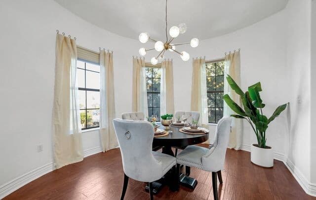 3-bedroom rental at 215 Center St Unit 311 in San Antonio, TX — photo 4