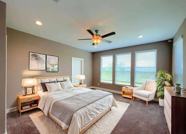 3-bedroom rental at 1511 E Sandalwood Unit 11 in San Antonio, TX — photo 4