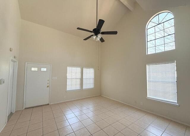 4-bedroom rental at 7434 Lazy Trails in San Antonio, TX — photo 4