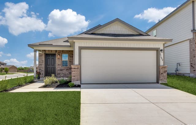 3-bedroom rental at 13602 Crossbow Ridge in San Antonio TX