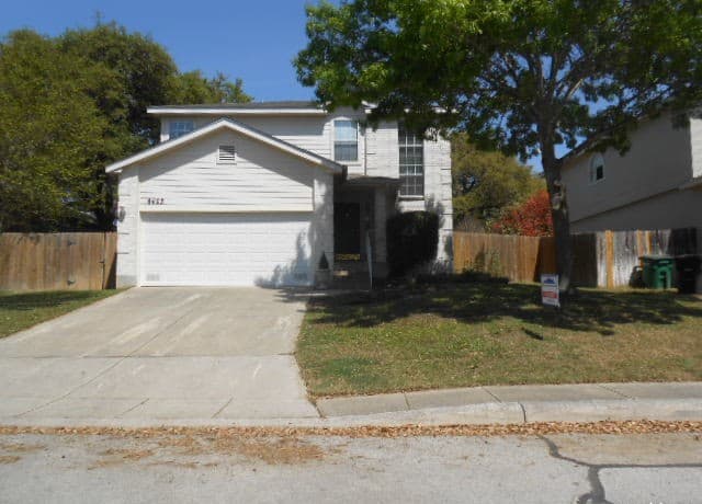 3-bedroom rental at 8403 Shooting Quail in San Antonio TX
