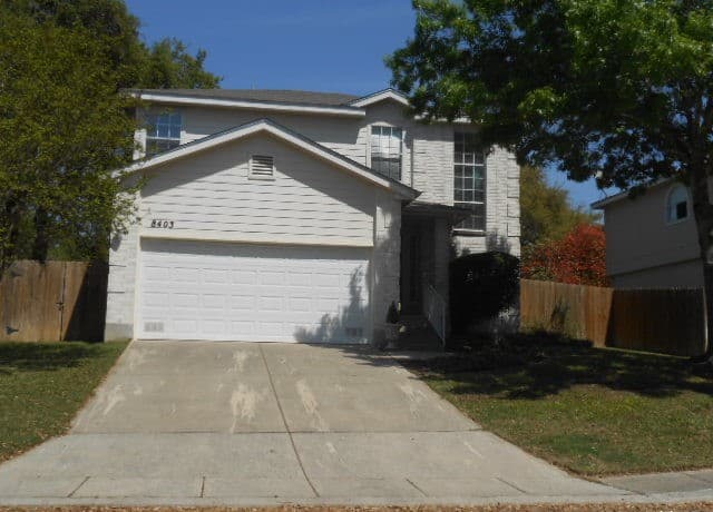 3-bedroom rental at 8403 Shooting Quail in San Antonio, TX — photo 3