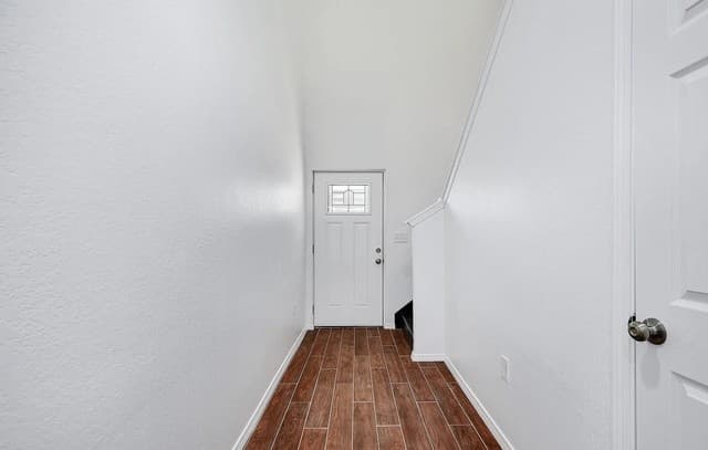 3-bedroom rental at 1210 S New Braunfels in San Antonio, TX — photo 3
