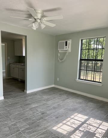 1-bedroom rental at 1218 Nw 23rd St Unit 2 in San Antonio TX