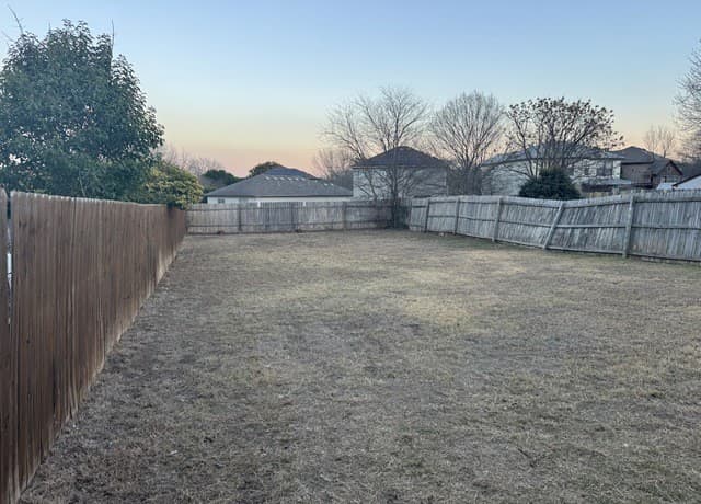 3-bedroom rental at 9967 Alexa in San Antonio, TX — photo 4