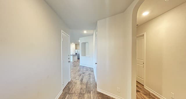 4-bedroom rental at 4907 Unakite Way in San Antonio, TX — photo 2