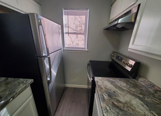 2-bedroom rental at 911-Y Vance Jackson Rd in San Antonio, TX — photo 4