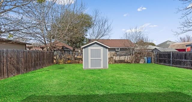 3-bedroom rental at 3411 Avoca Dr in San Antonio, TX — photo 2