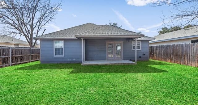 3-bedroom rental at 3411 Avoca Dr in San Antonio, TX — photo 3