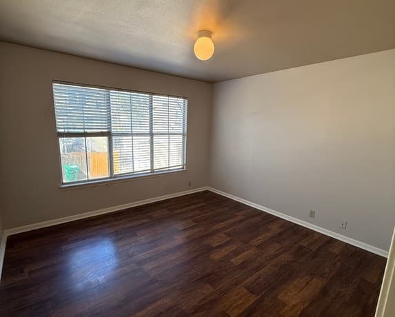 3-bedroom rental at 101 Fenimore Unit 2 in San Antonio, TX — photo 5