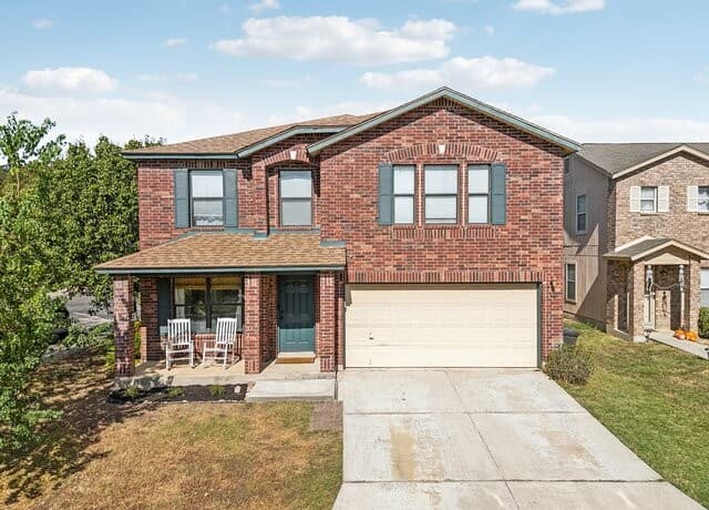 4-bedroom rental at 39 Longleaf Coral in San Antonio, TX — photo 2