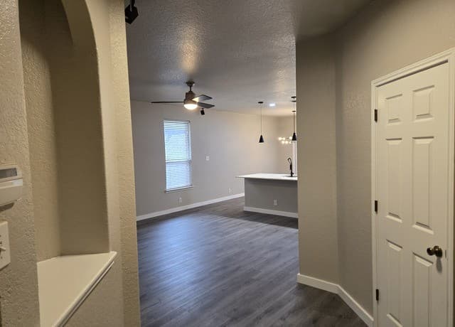 3-bedroom rental at 12127 Medina in San Antonio, TX — photo 3