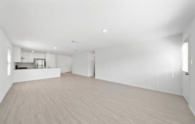 3-bedroom rental at 9311 Selene in San Antonio, TX — photo 5