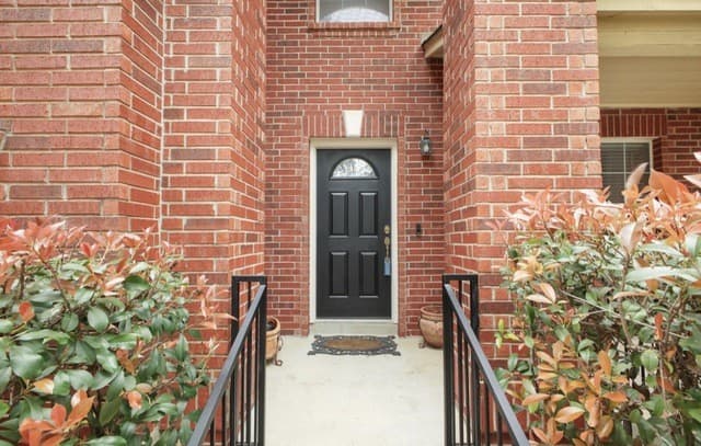 4-bedroom rental at 7211 Balcon Island in San Antonio, TX — photo 2