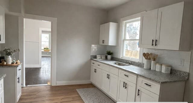 2-bedroom rental at 329 Hot Wells Unit FRONT UNIT in San Antonio, TX — photo 5