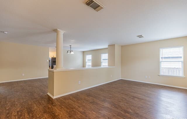 4-bedroom rental at 416 Irongate Rdg in San Antonio, TX — photo 4