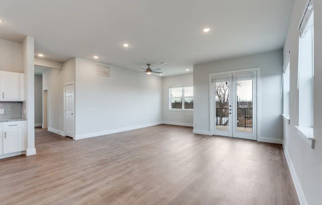 4-bedroom rental at 330 E Carson Unit 2302 in San Antonio TX