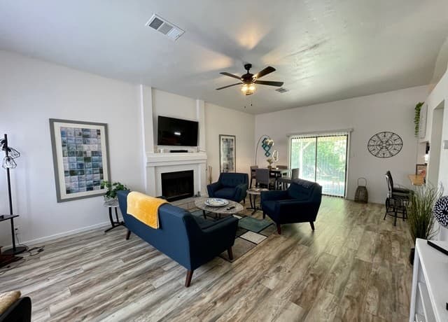 3-bedroom rental at 6111 Quail Feather Ln in San Antonio, TX — photo 4