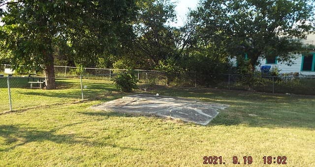 3-bedroom rental at 2603 Lombrano St in San Antonio, TX — photo 3