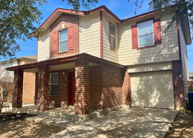 3-bedroom rental at 955 Marble Pt in San Antonio, TX — photo 2