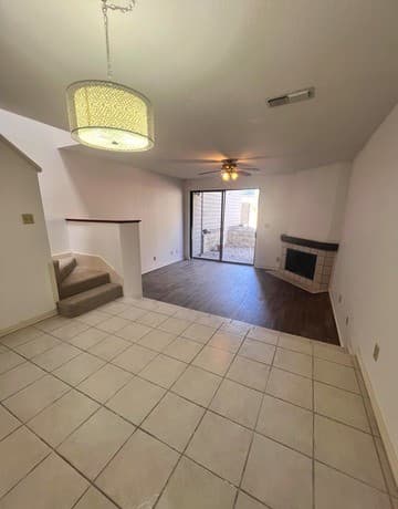2-bedroom rental at 11815 Vance Jackson Unit 3107 in San Antonio, TX — photo 5