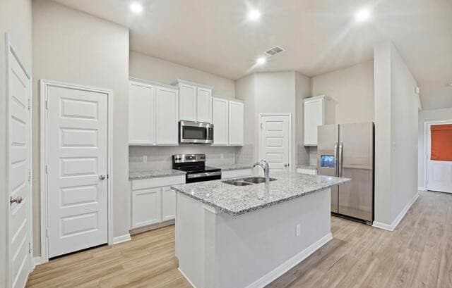 3-bedroom rental at 9313 Bronze in Atascosa, TX — photo 4