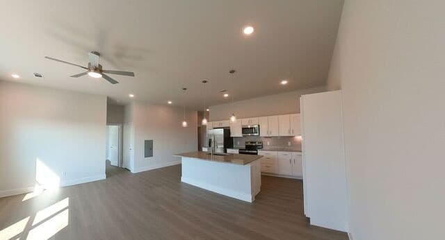 3-bedroom rental at 330 E Carson Unit 2202 in San Antonio, TX — photo 5