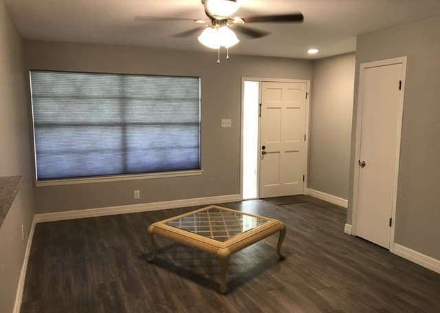 3-bedroom rental at 4015 Meeks in San Antonio, TX — photo 4