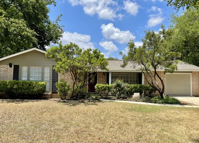 3-bedroom rental at 2612 Worldland Dr in San Antonio TX