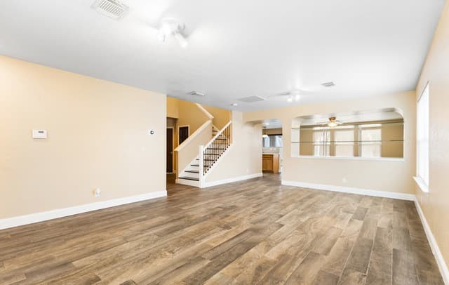 4-bedroom rental at 140 Springtree Pkwy in Cibolo, TX — photo 3