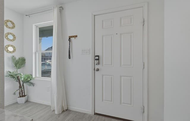 4-bedroom rental at 7727 Yeti in San Antonio, TX — photo 2