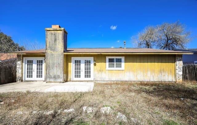 3-bedroom rental at 7030 Settlers Rdg in Leon Valley, TX — photo 3