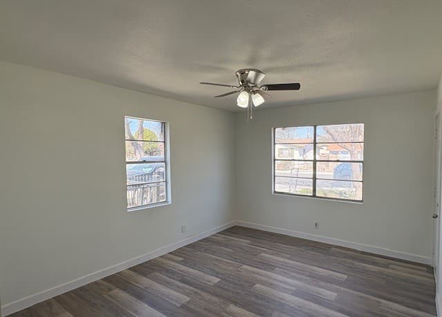 5-bedroom rental at 4842 Stoneside in San Antonio, TX — photo 4