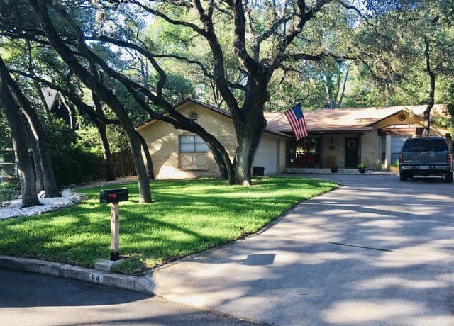 3-bedroom rental at 84 Roundup Dr in San Antonio TX