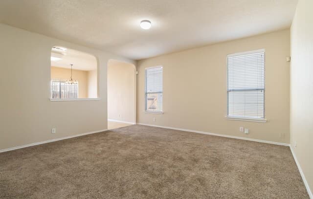 3-bedroom rental at 7827 Liberty Island in San Antonio, TX — photo 4