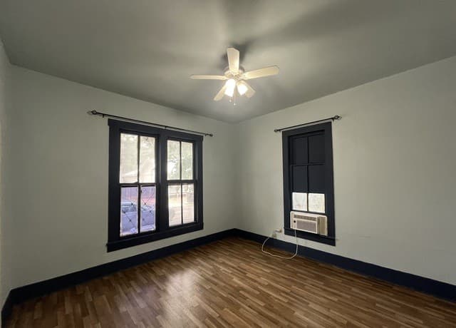 1-bedroom rental at 213 Cadwallader Unit 2 in San Antonio, TX — photo 3