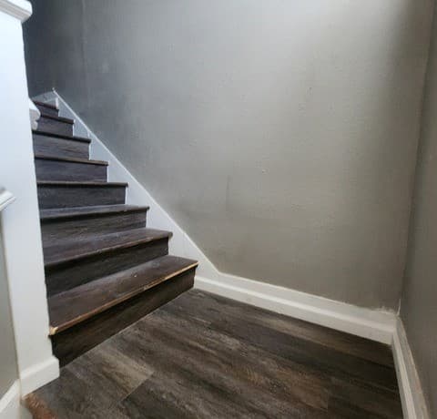 1-bedroom rental at 1027 Mistletoe Unit 2 in San Antonio, TX — photo 4