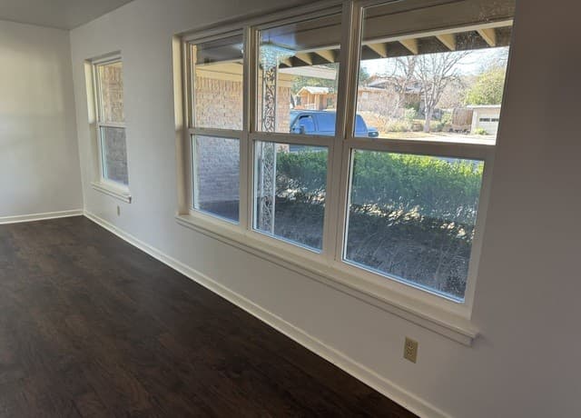 3-bedroom rental at 110 Northaven in San Antonio, TX — photo 3