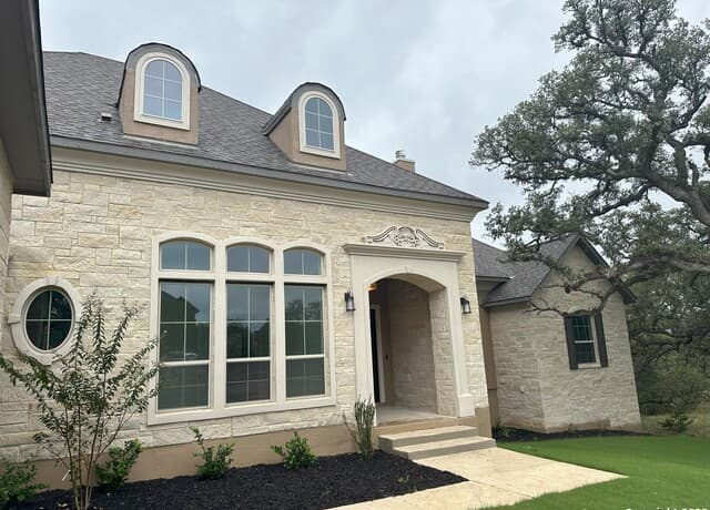4-bedroom rental at 174 Madrone Trail in Boerne, TX — photo 3
