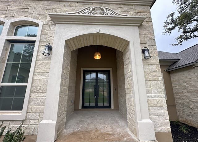 4-bedroom rental at 174 Madrone Trail in Boerne, TX — photo 4