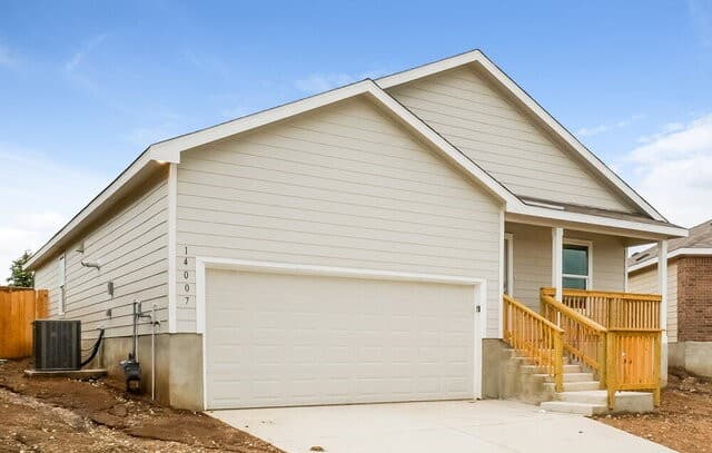 3-bedroom rental at 14007 Southton Basin in San Antonio, TX — photo 3