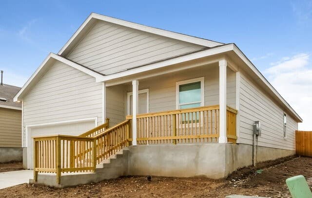 3-bedroom rental at 14007 Southton Basin in San Antonio, TX — photo 4