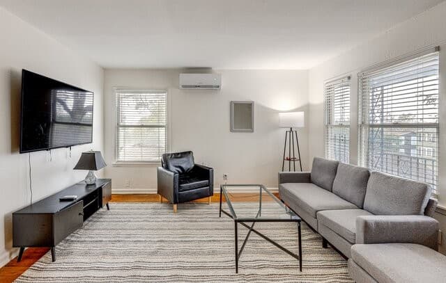 2-bedroom rental at 332 Natalen in San Antonio TX