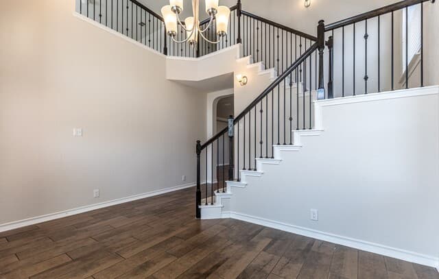 5-bedroom rental at 13811 Newman Stage in San Antonio, TX — photo 5